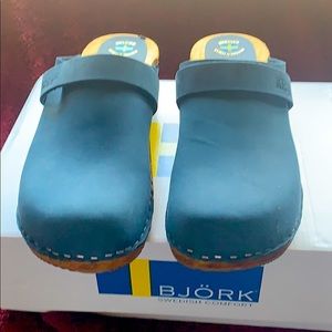 Women’s Swedish Bjork navy suede clogs, size 41